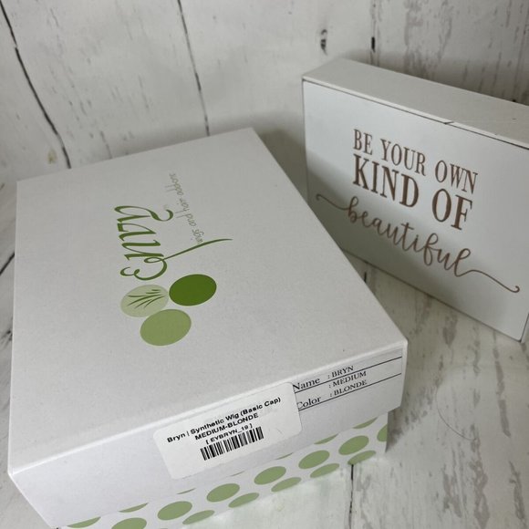 Open Box Envy Bryn | Synthetic Wig (Basic Cap) - Medium Blonde - Picture 6 of 10